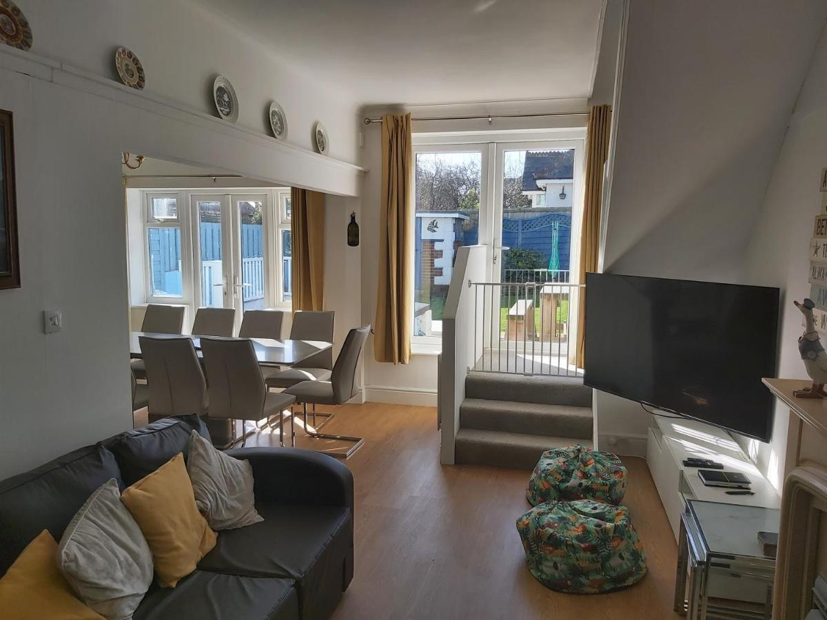 Captain'S Lodge Sandown Esterno foto